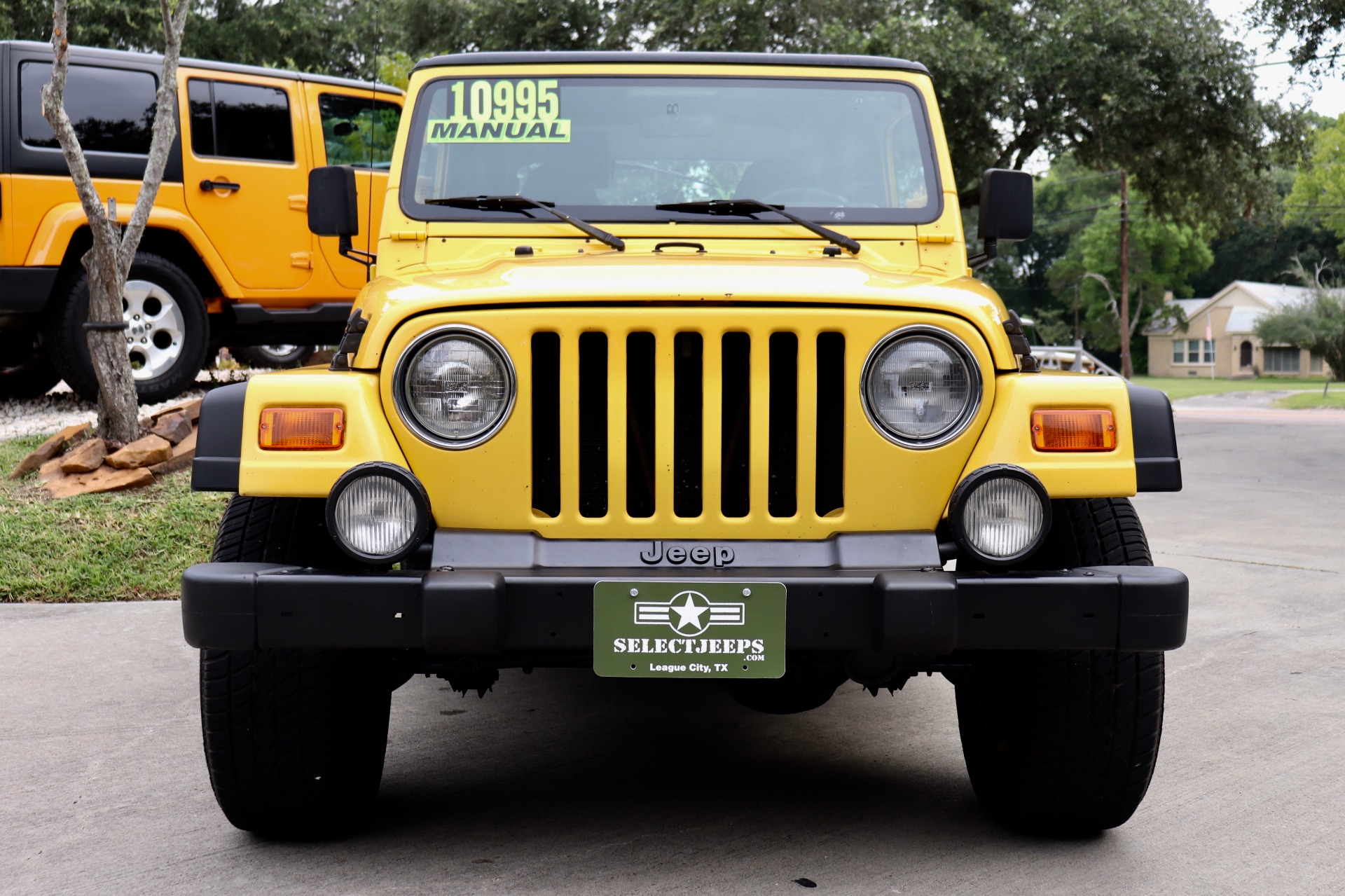 Used-2000-Jeep-Wrangler-2dr-Sport