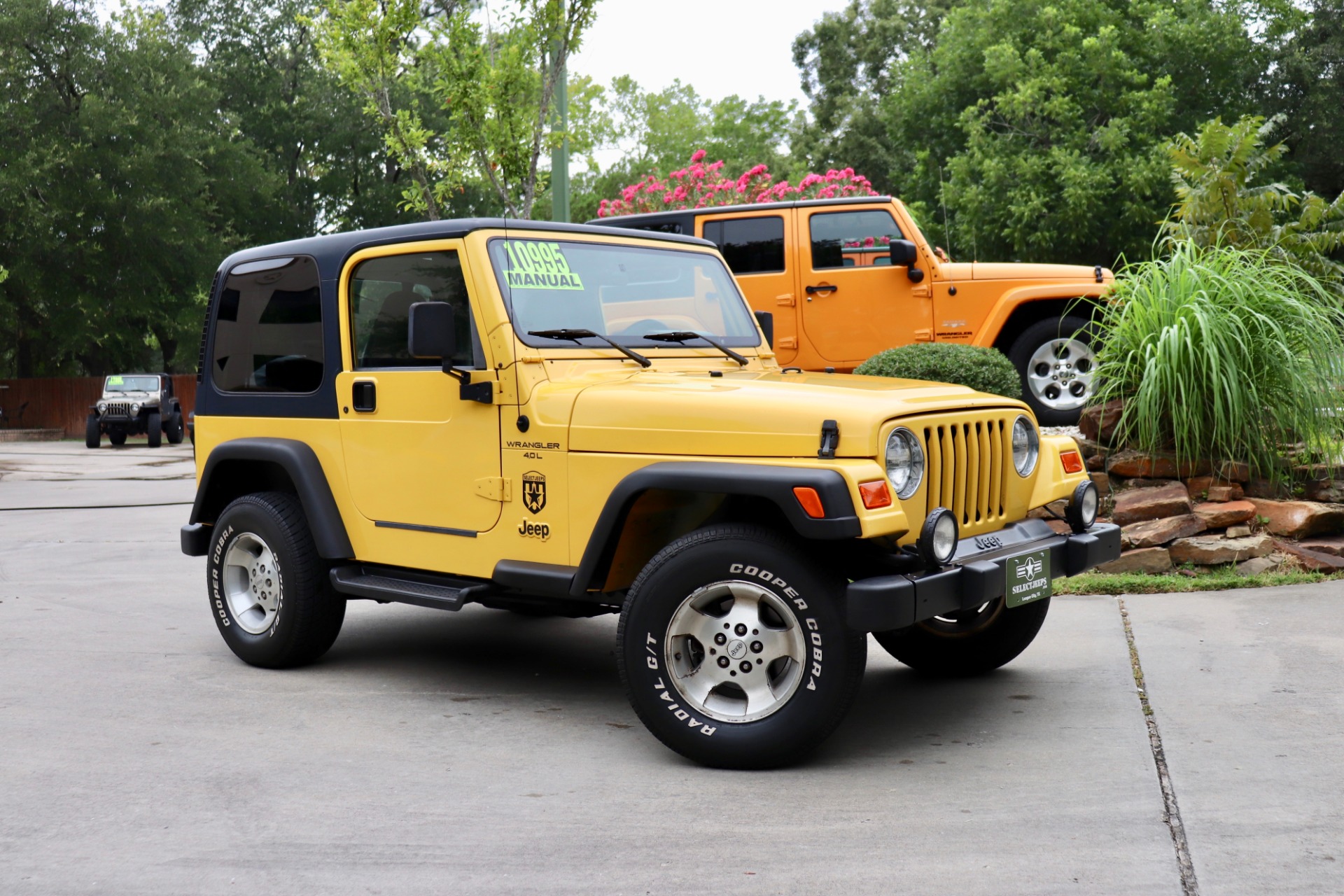 Used-2000-Jeep-Wrangler-2dr-Sport