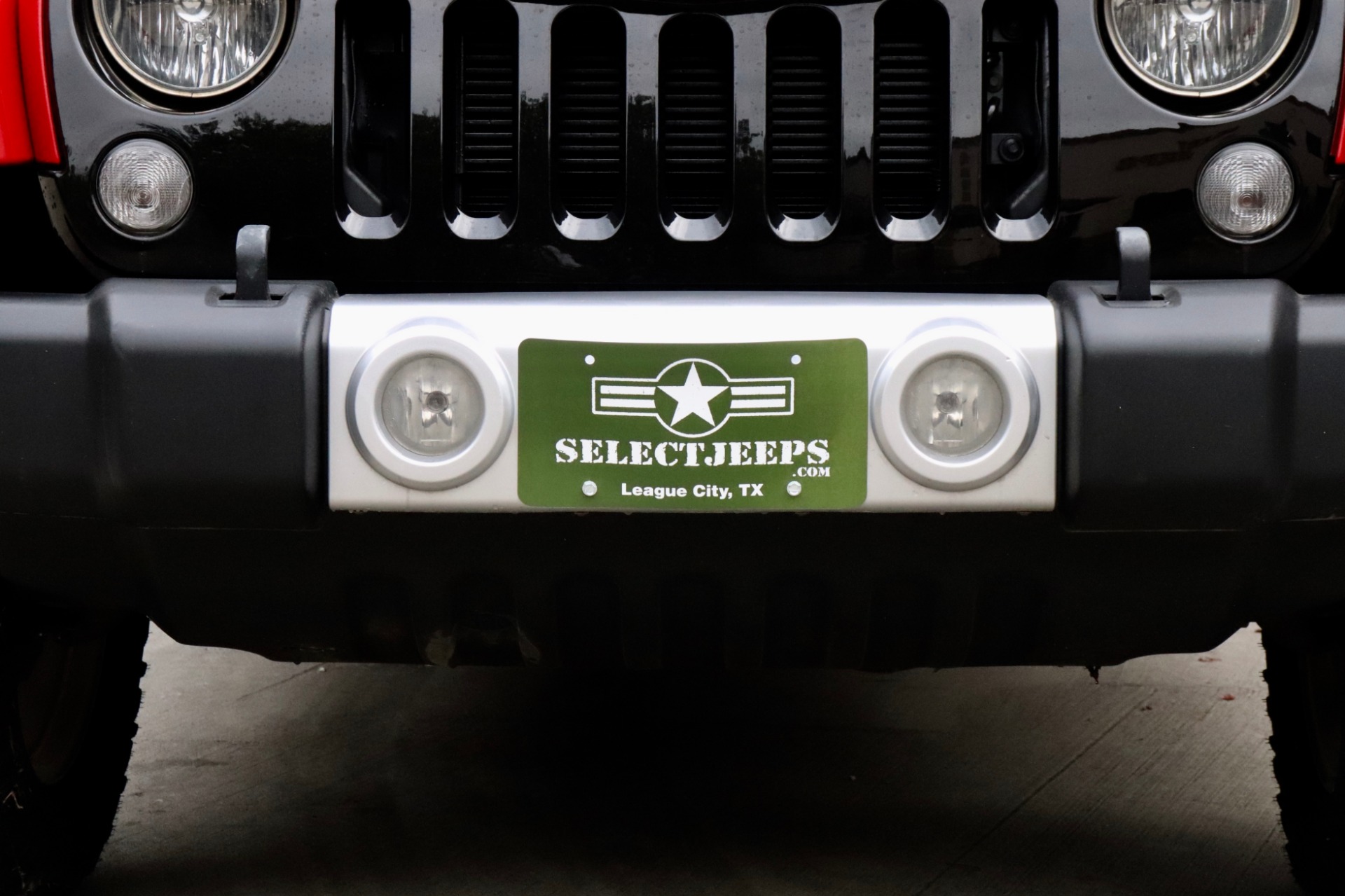 Used-2014-Jeep-Wrangler-Unlimited-Sahara-4WD-4dr-Unlimited-Sahara