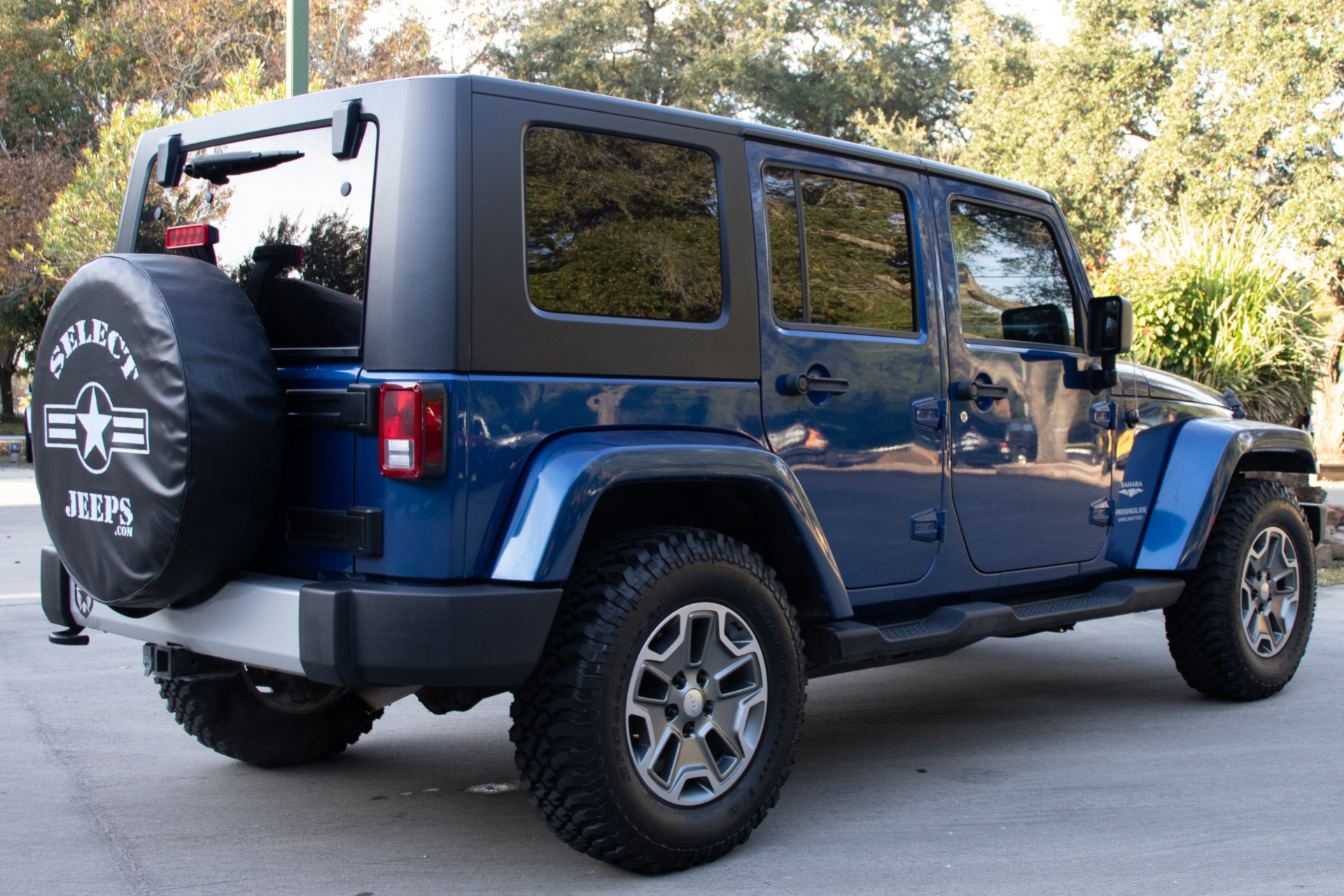 Used-2010-Jeep-Wrangler-Unlimited-Sahara-4WD-4dr-Sahara