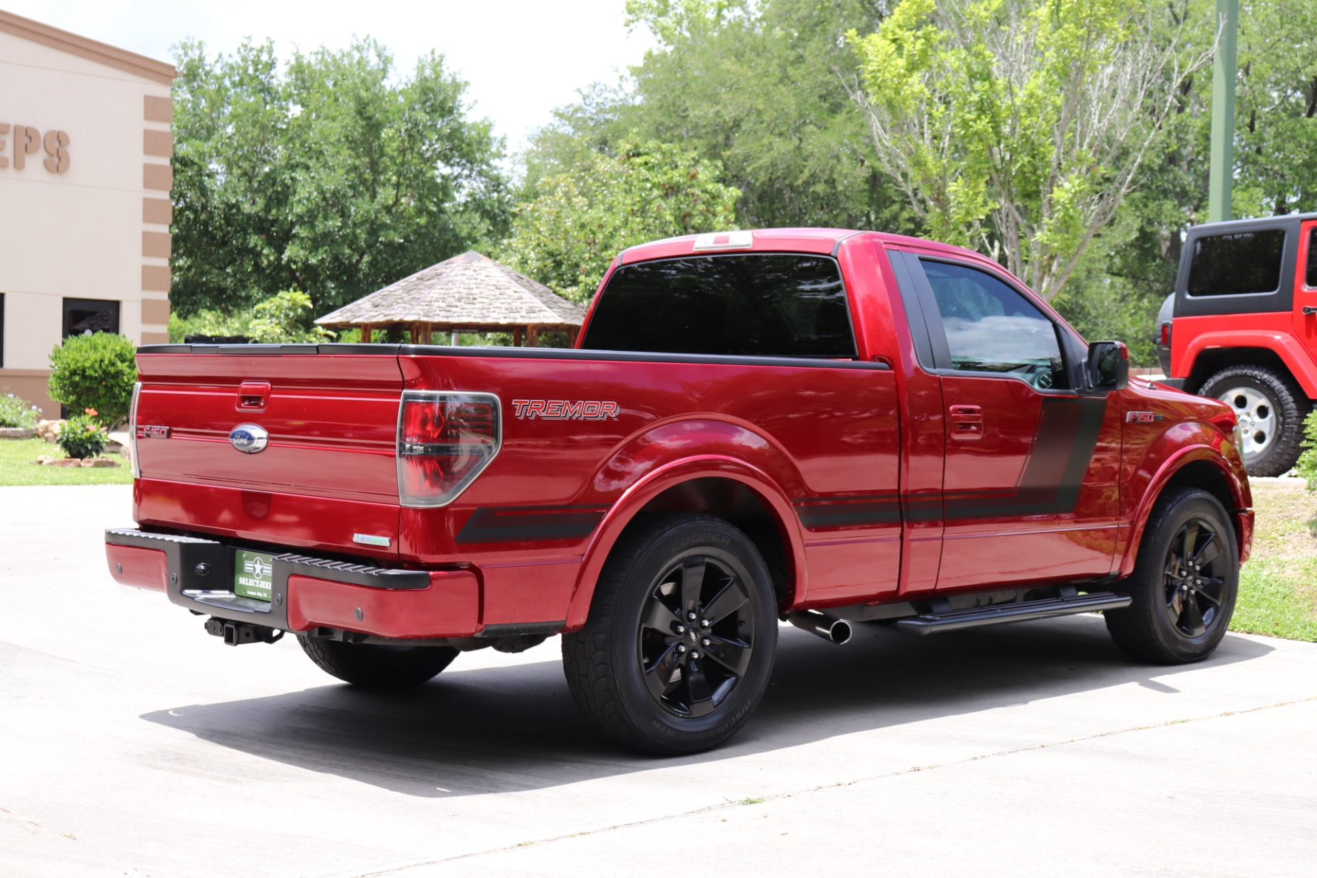 Used-2014-Ford-F-150-2WD-Reg-Cab-126-FX2-Tremor