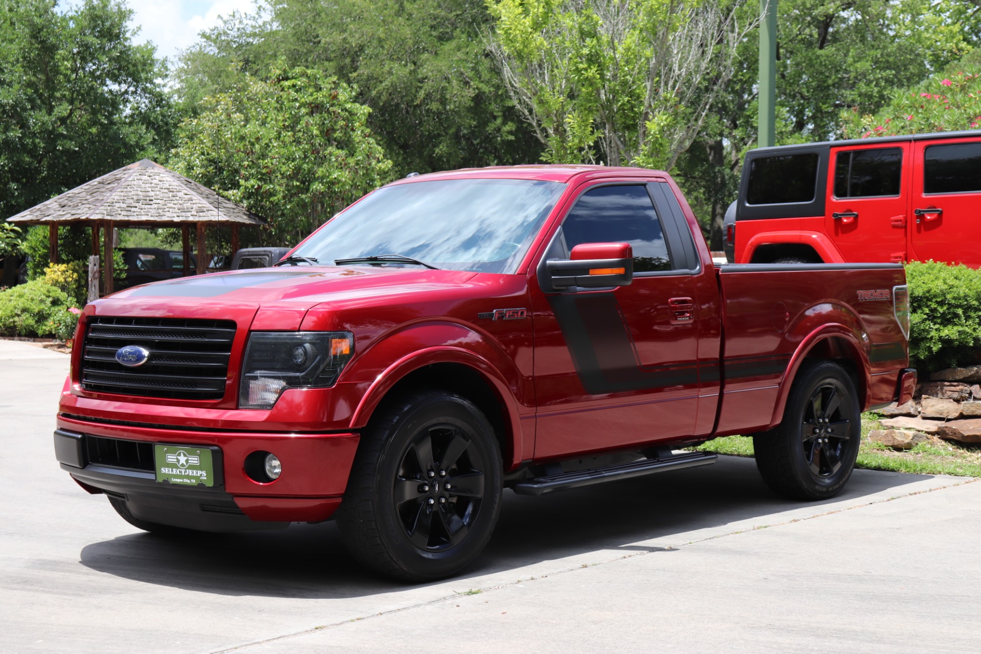 Used-2014-Ford-F-150-2WD-Reg-Cab-126-FX2-Tremor