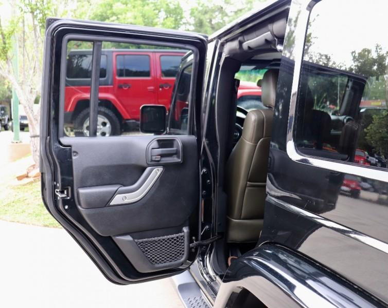 Used-2011-Jeep-Wrangler-Unlimited-4WD-4dr-70th-Anniversary-*Ltd-Avail*