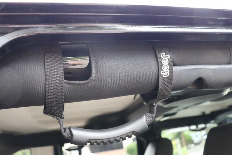 Used-2011-Jeep-Wrangler-Unlimited-4WD-4dr-70th-Anniversary-*Ltd-Avail*