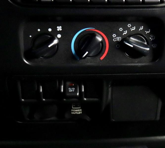 Used-2003-Jeep-Wrangler-2dr-X