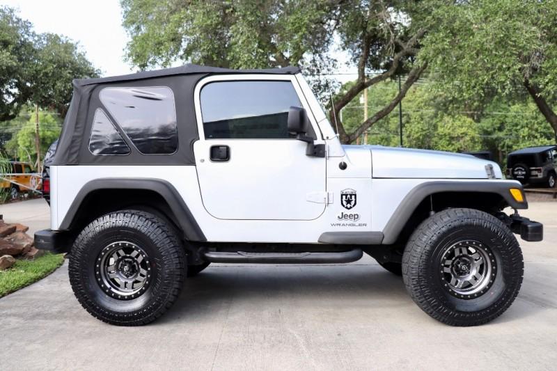 Used-2003-Jeep-Wrangler-2dr-X