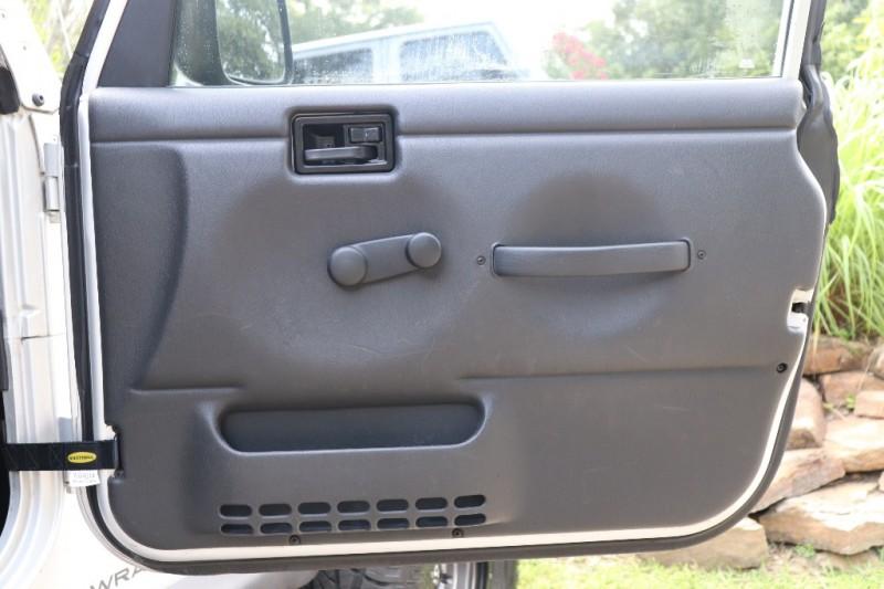 Used-2003-Jeep-Wrangler-2dr-X