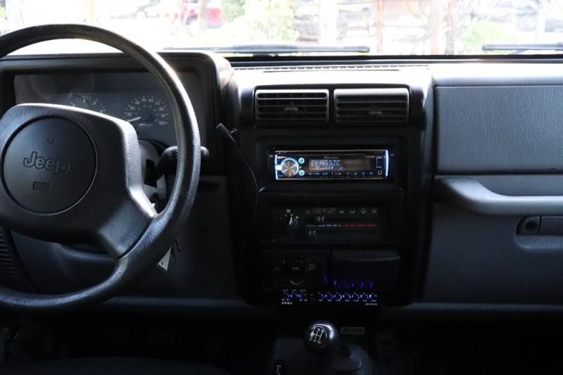 Used-1998-Jeep-Wrangler-2dr-SE