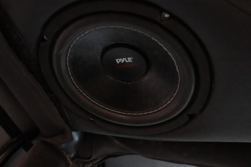 Used-1998-Jeep-Wrangler-2dr-SE