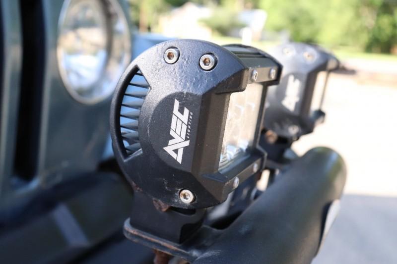 Used-1998-Jeep-Wrangler-2dr-SE