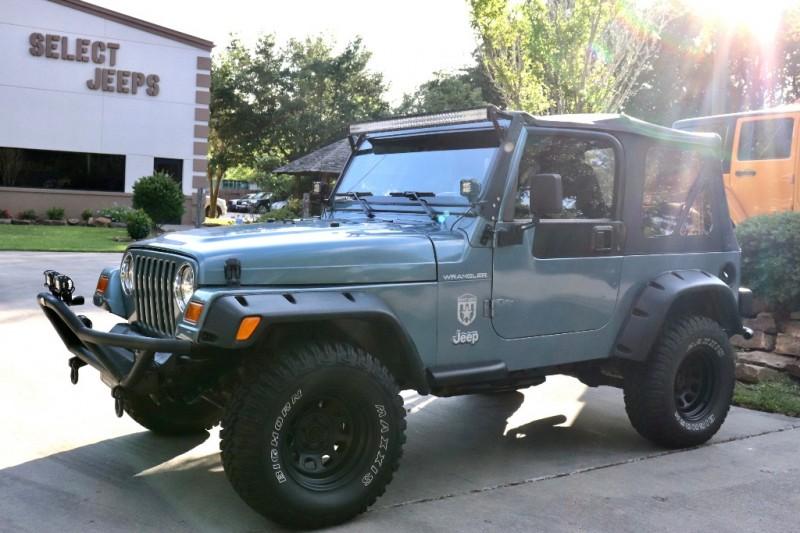 Used-1998-Jeep-Wrangler-2dr-SE