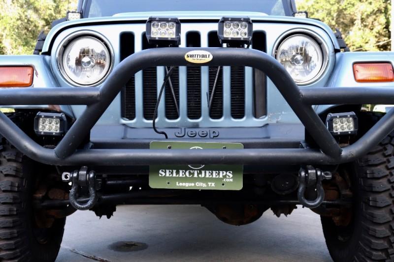 Used-1998-Jeep-Wrangler-2dr-SE