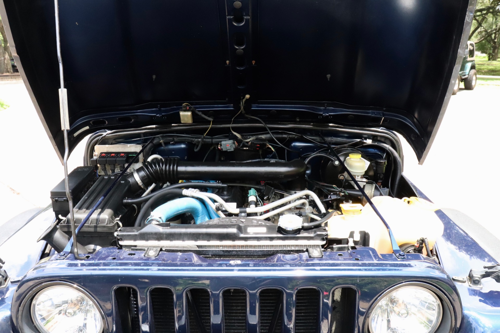 Used-2005-Jeep-Wrangler-Unlimited-2dr-Unlimited