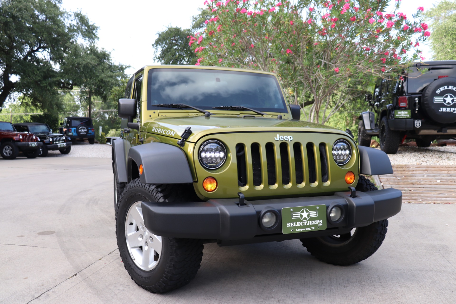 Used-2007-Jeep-Wrangler-Rubicon-4WD-2dr-Rubicon