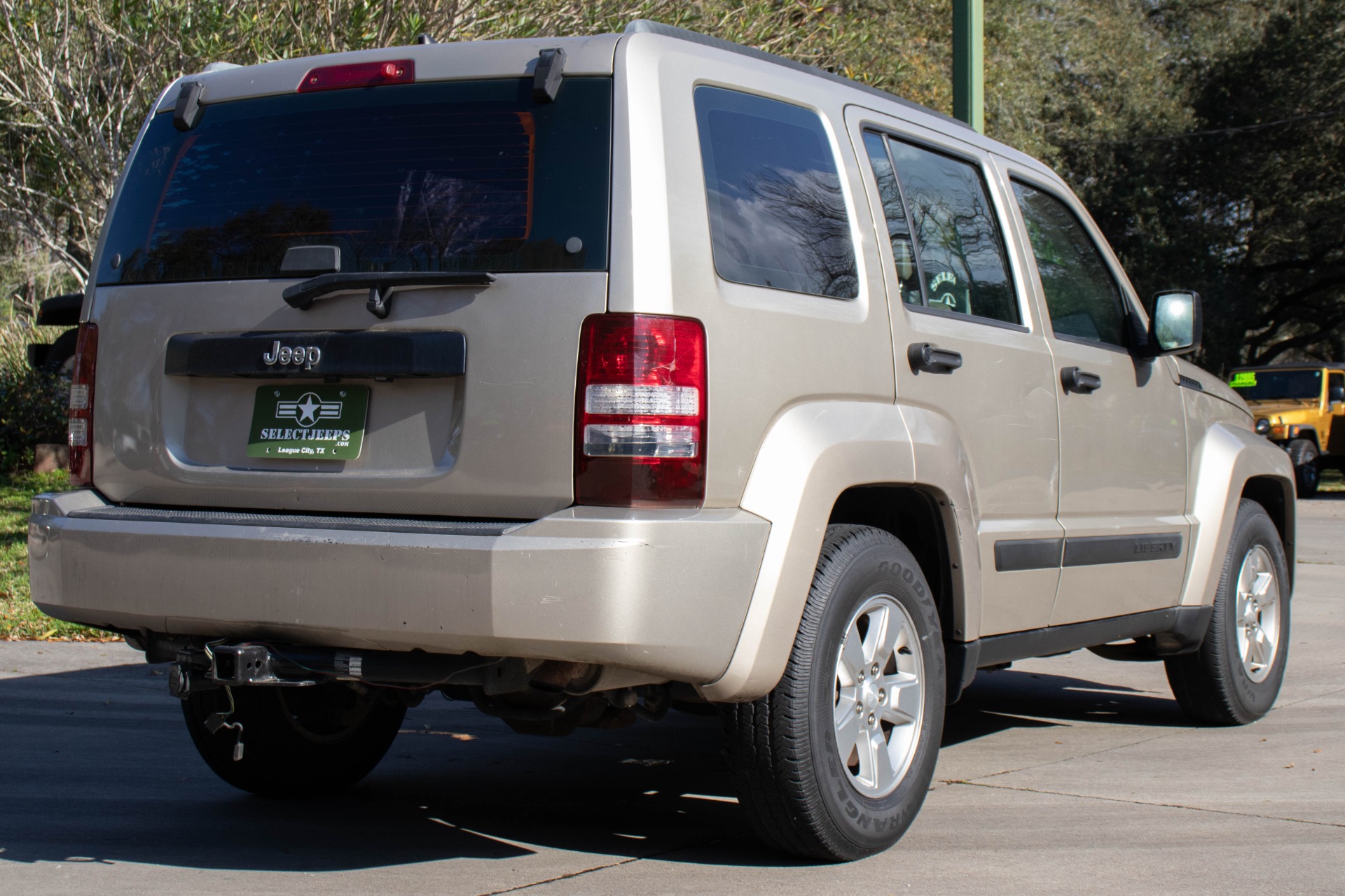 Used-2011-Jeep-Liberty-Sport