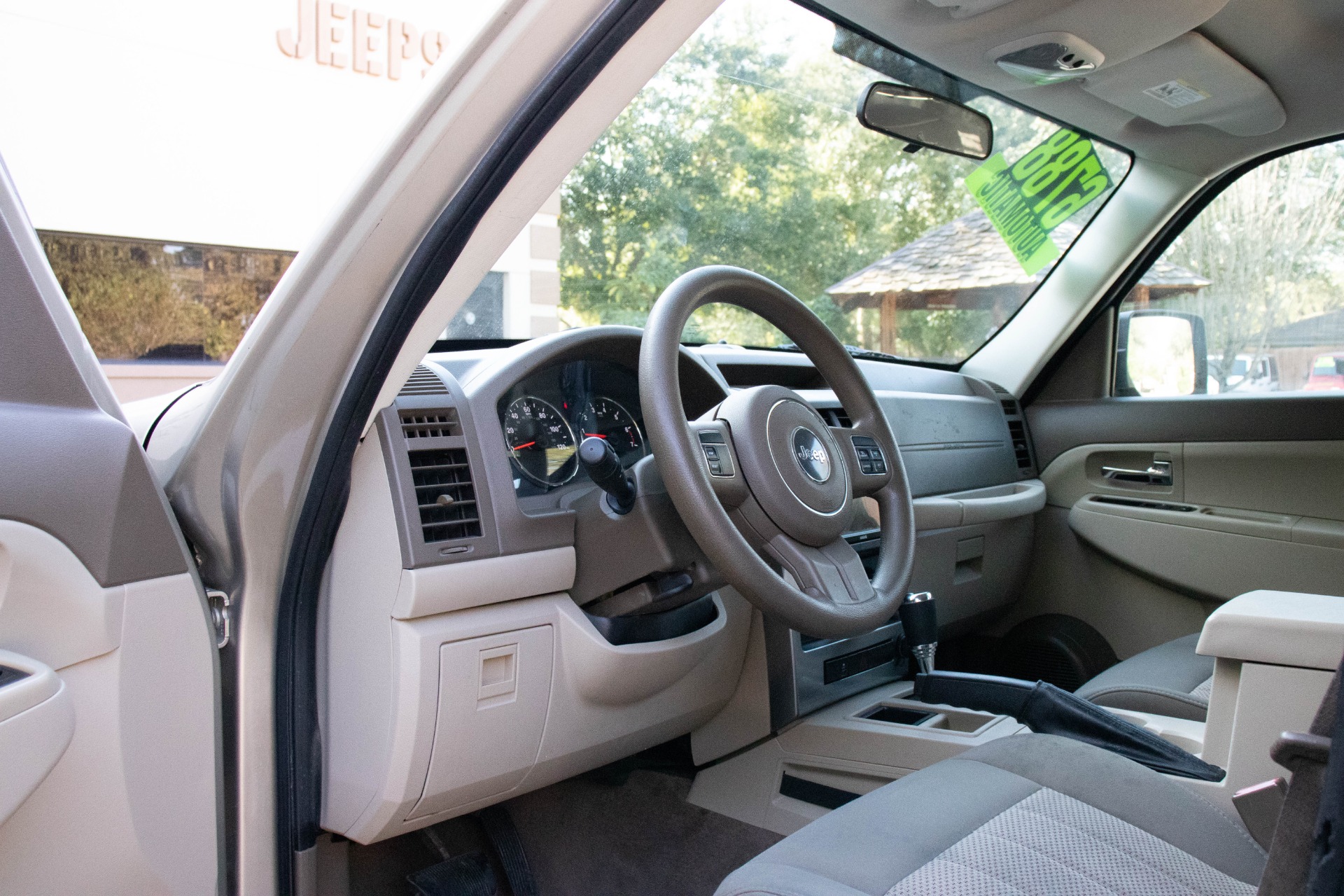 Used-2011-Jeep-Liberty-Sport