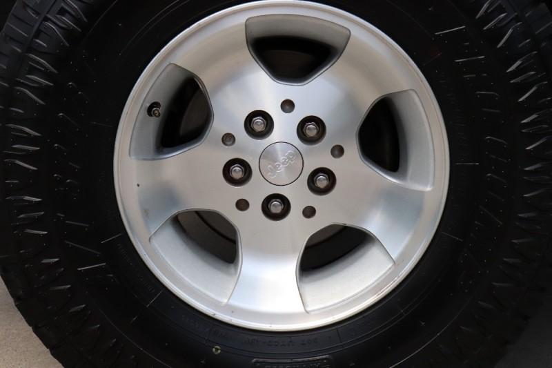 Used-2001-Jeep-Wrangler-2dr-Sport