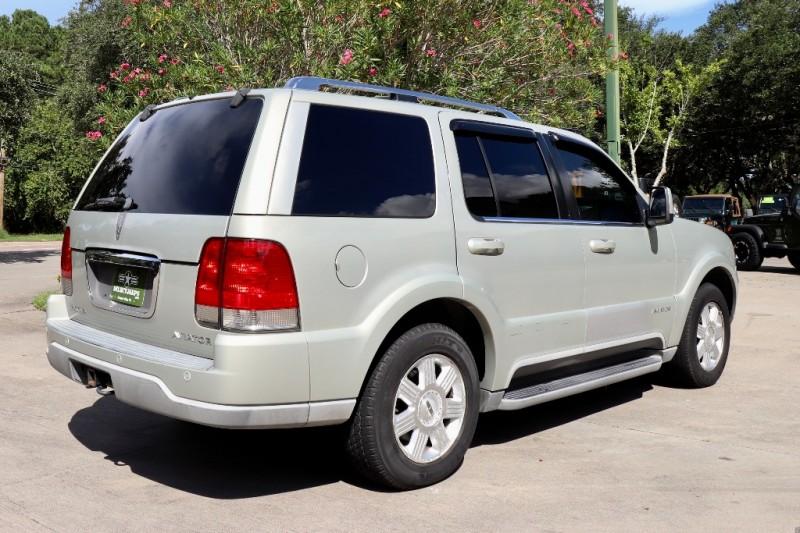 Used-2003-Lincoln-Aviator-AWD-Premium