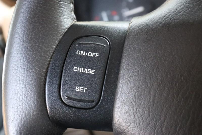 Used-2000-Jeep-Wrangler-2dr-Sport