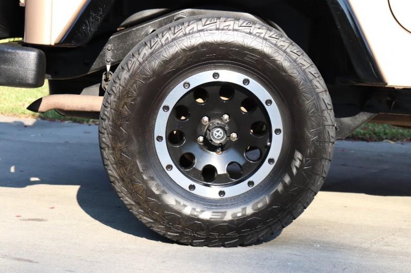 Used-2000-Jeep-Wrangler-2dr-Sport