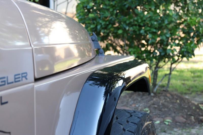 Used-2000-Jeep-Wrangler-2dr-Sport