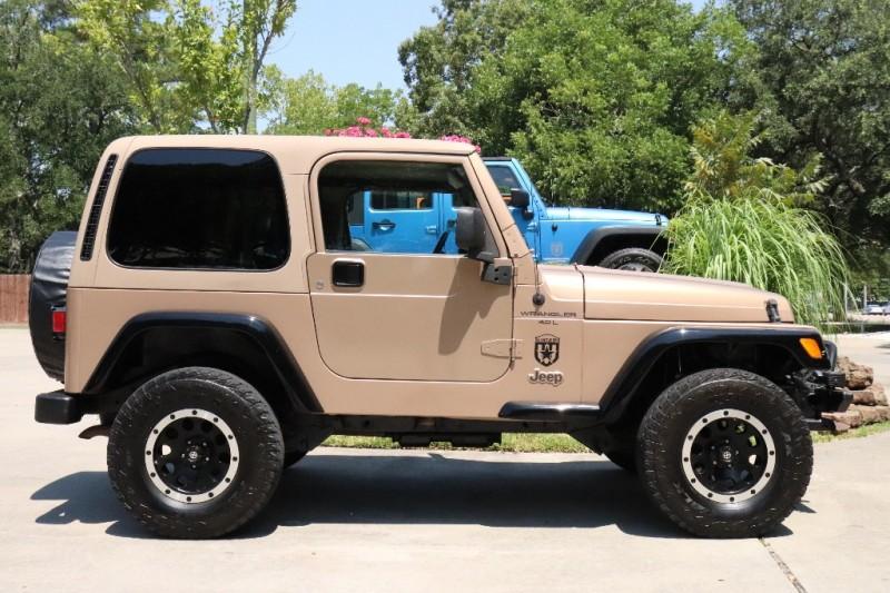 Used-2000-Jeep-Wrangler-2dr-Sport