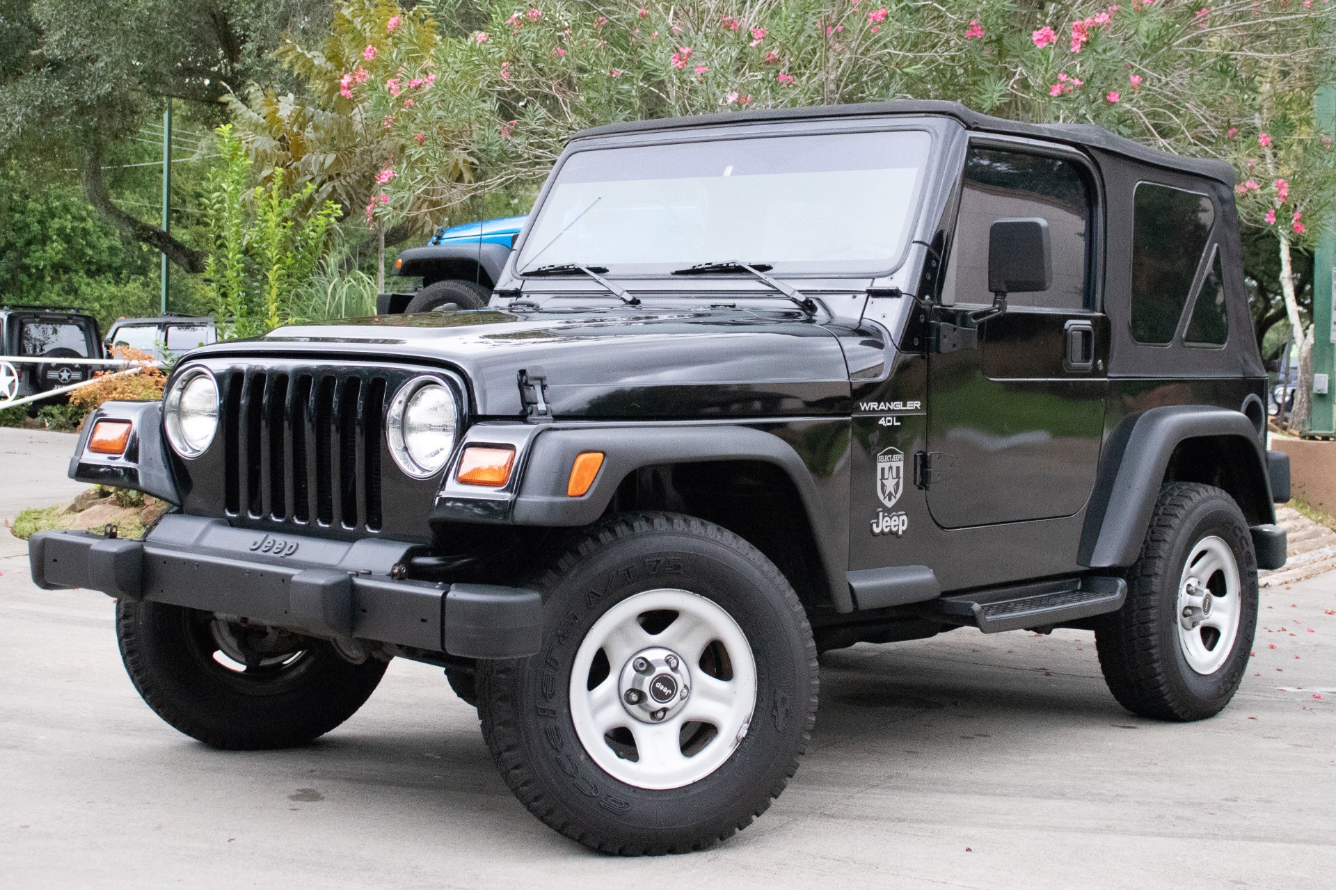 Used-1999-Jeep-Wrangler-2dr-Sport