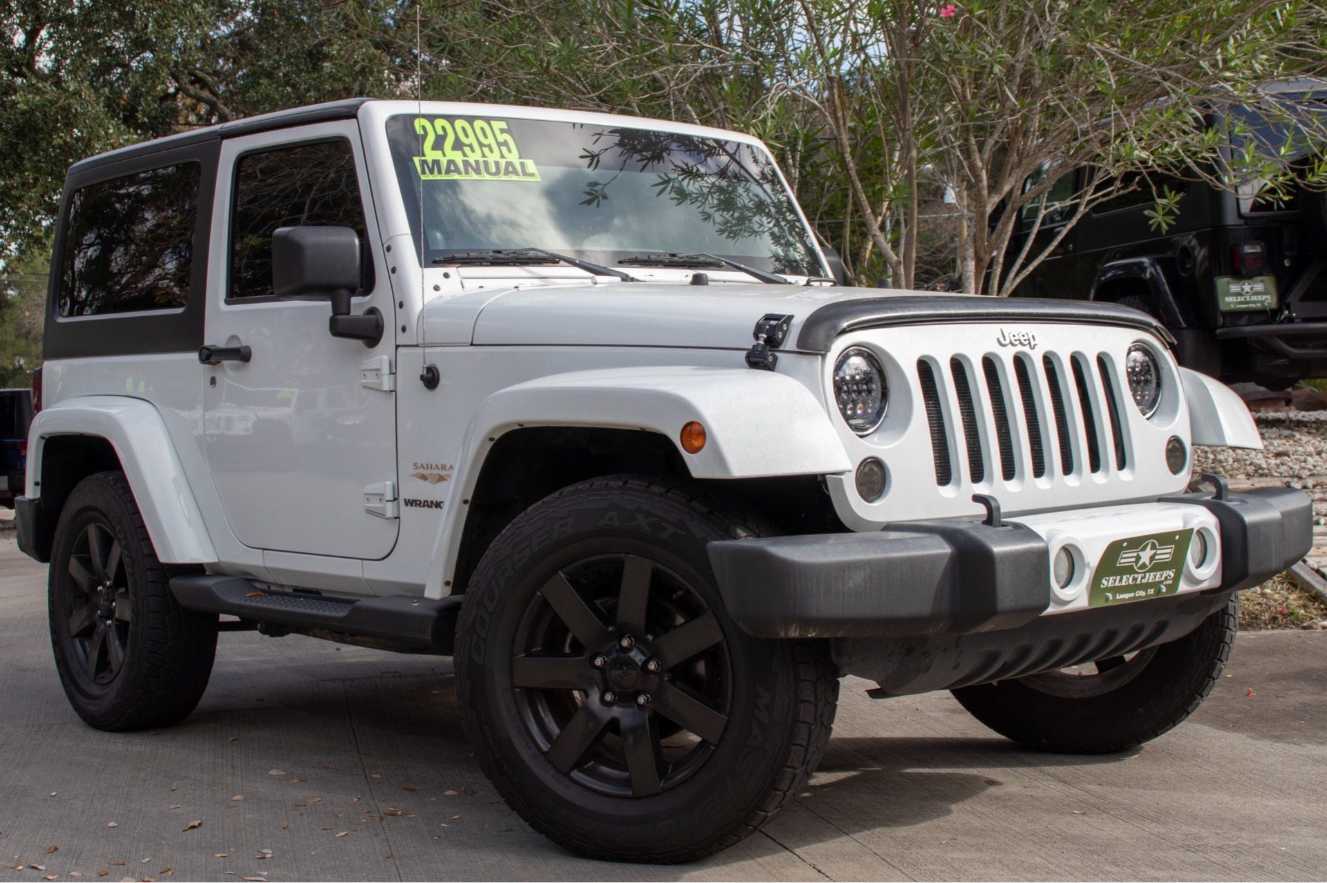 Used-2013-Jeep-Wrangler-Sahara