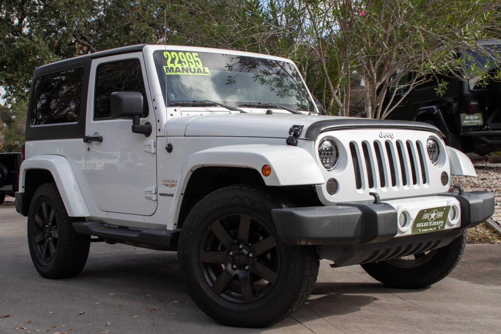 Used-2013-Jeep-Wrangler-Sahara