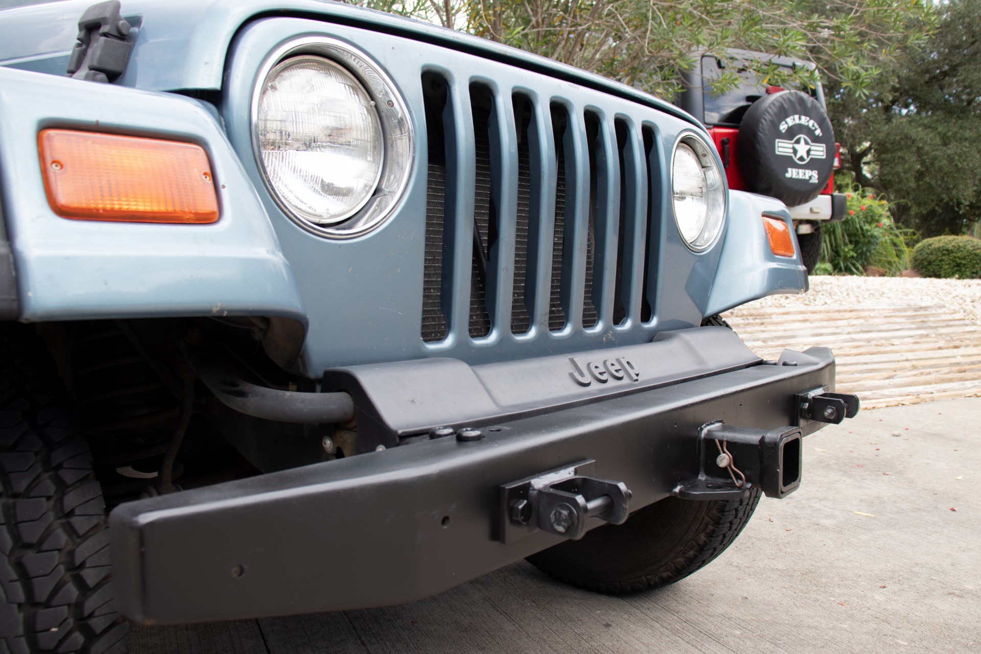 Used-1998-Jeep-Wrangler-2dr-SE