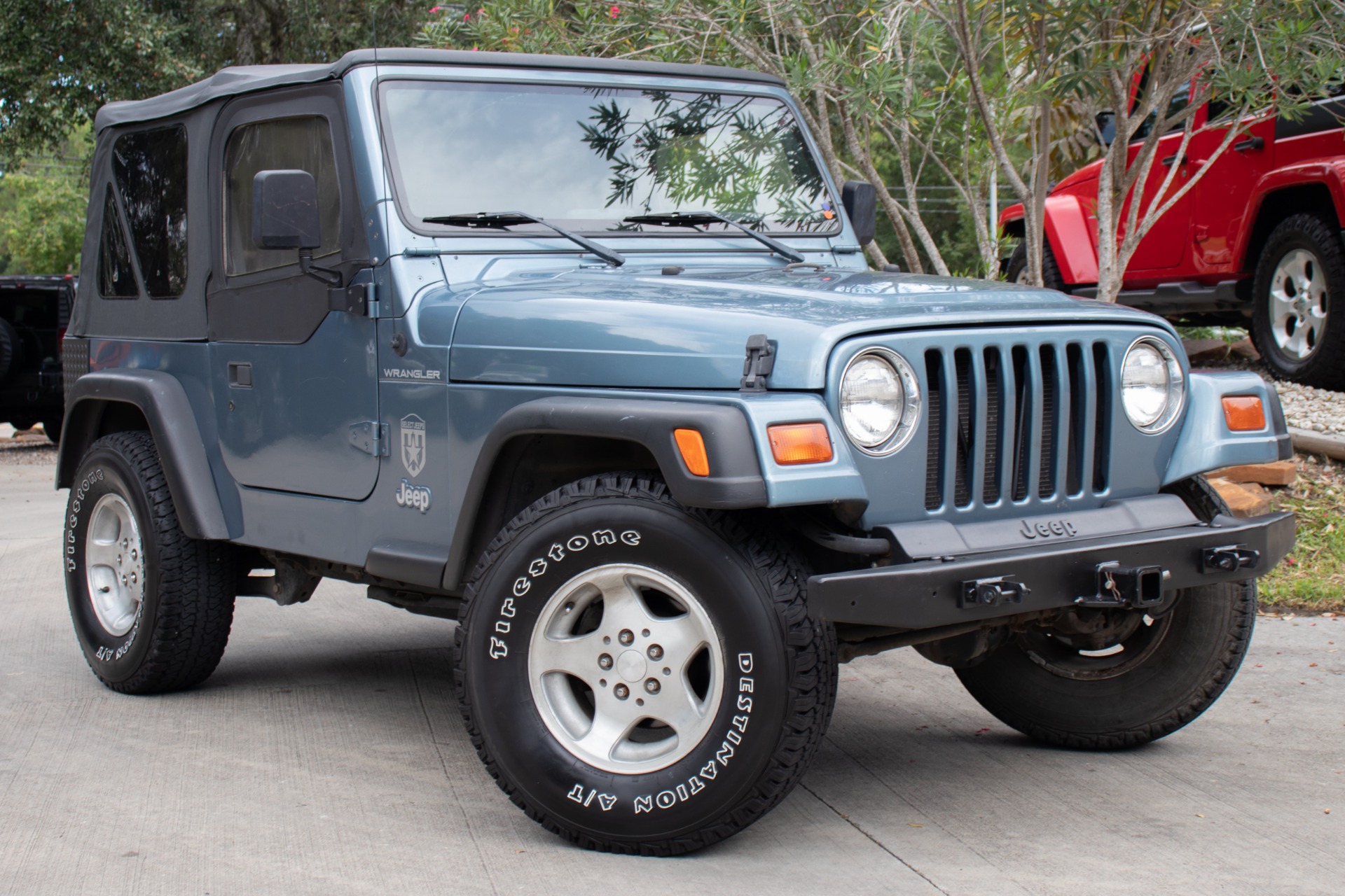 Used-1998-Jeep-Wrangler-2dr-SE