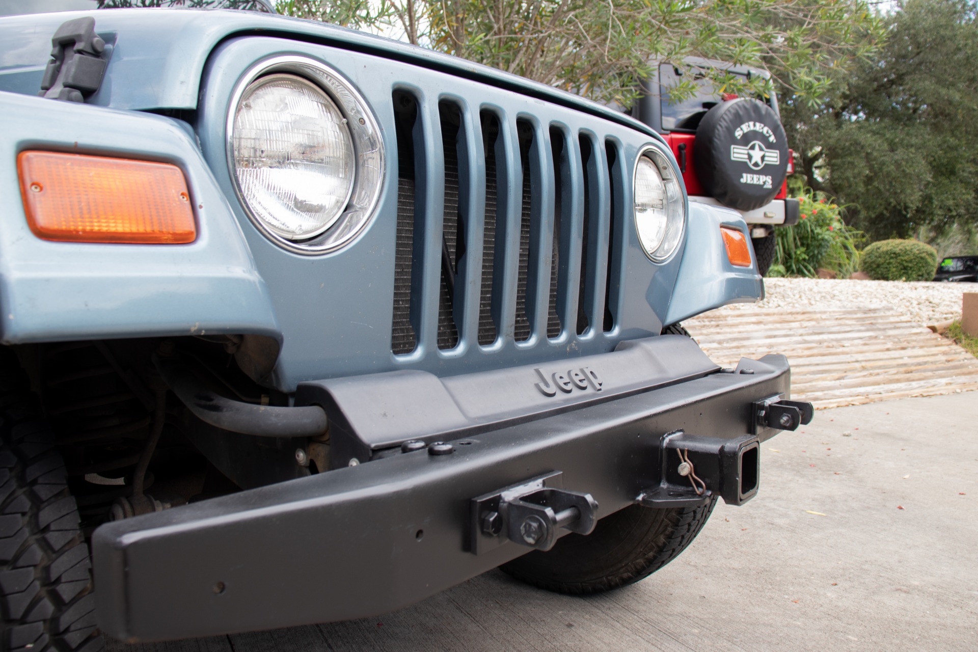 Used-1998-Jeep-Wrangler-2dr-SE