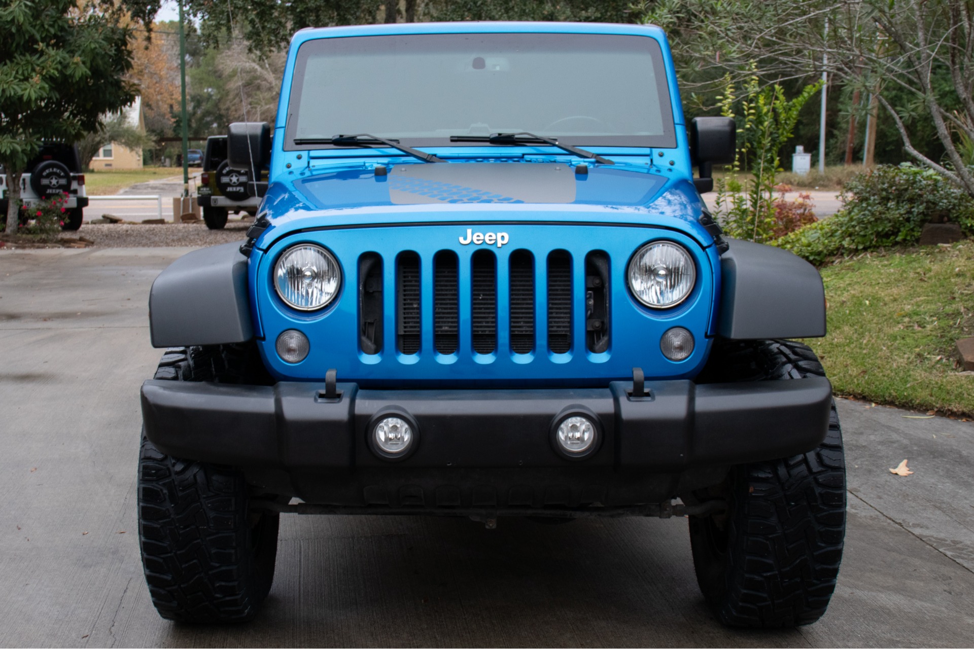 Used-2015-Jeep-Wrangler-Unlimited-4WD-4dr-Sport