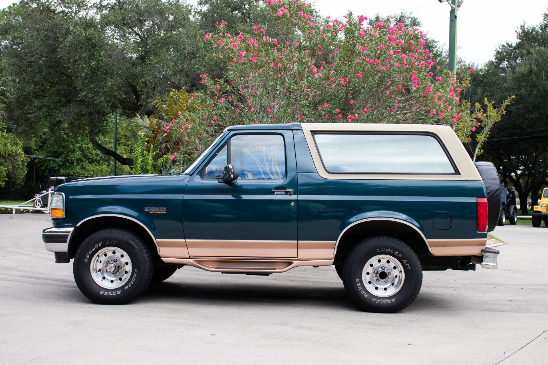 Used-1995-Ford-Bronco-Eddie-Bauer