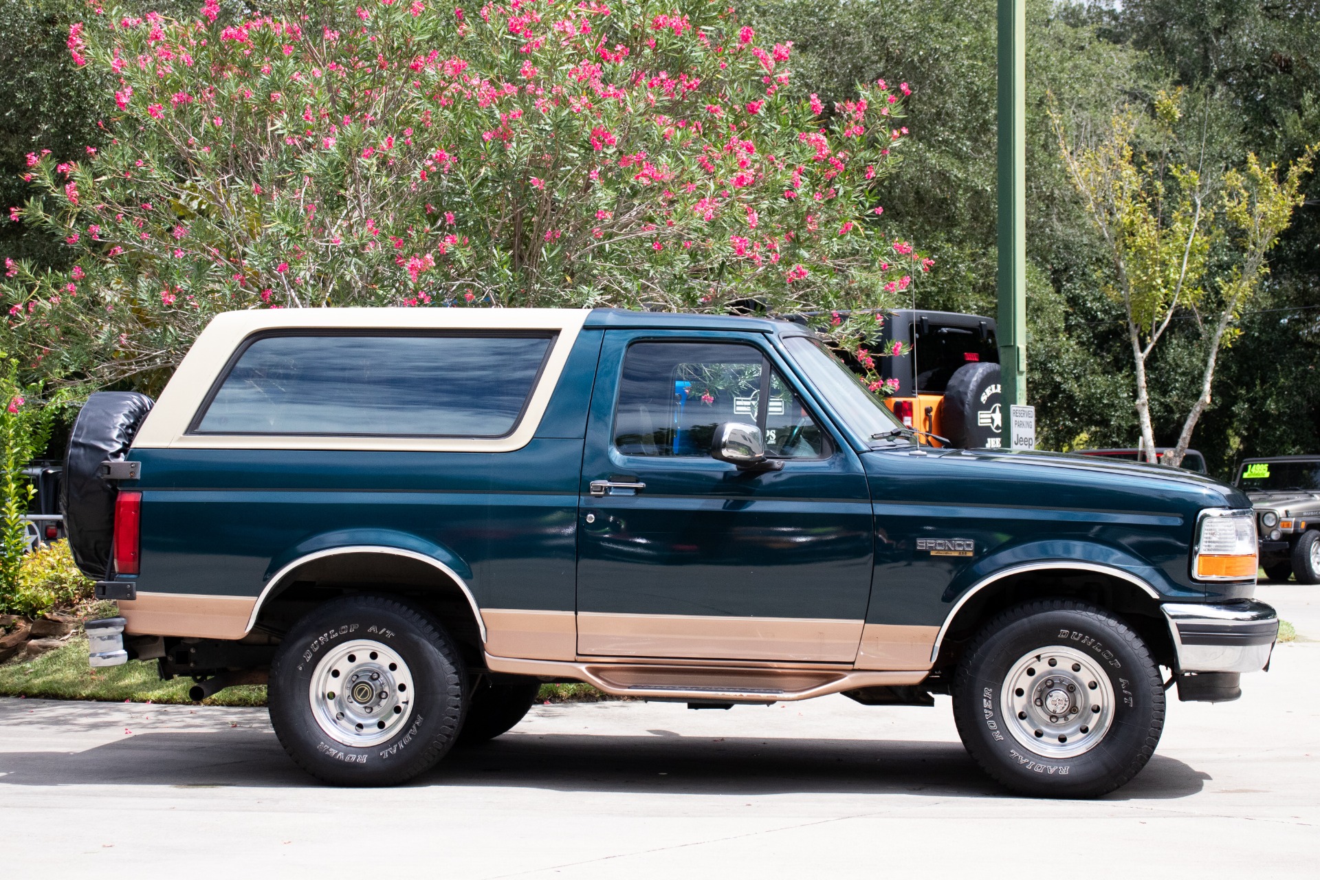 Used-1995-Ford-Bronco-Eddie-Bauer