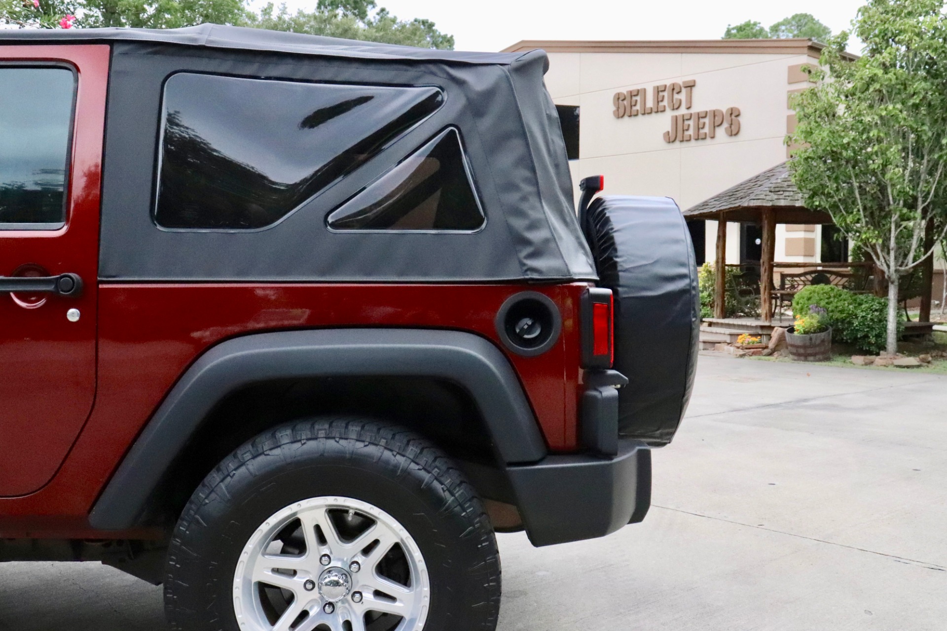 Used-2009-Jeep-Wrangler-x-4WD-2dr-X