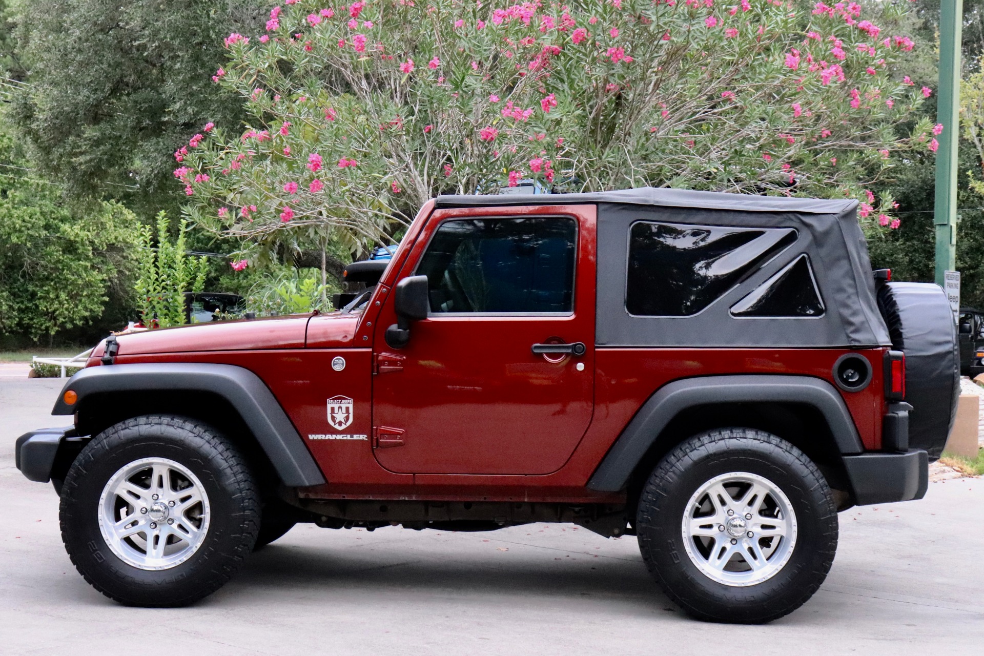 Used-2009-Jeep-Wrangler-x-4WD-2dr-X