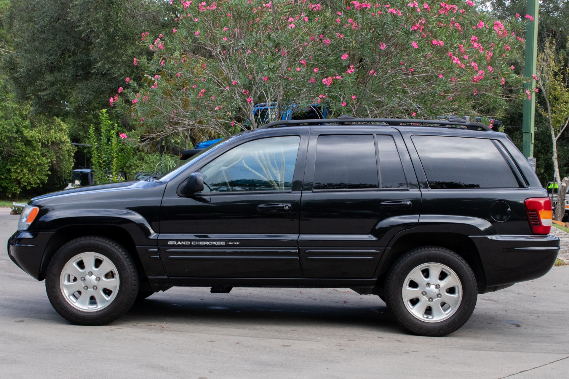 Used 2004 Jeep Grand Cherokee 4dr Limited For Sale (7,995