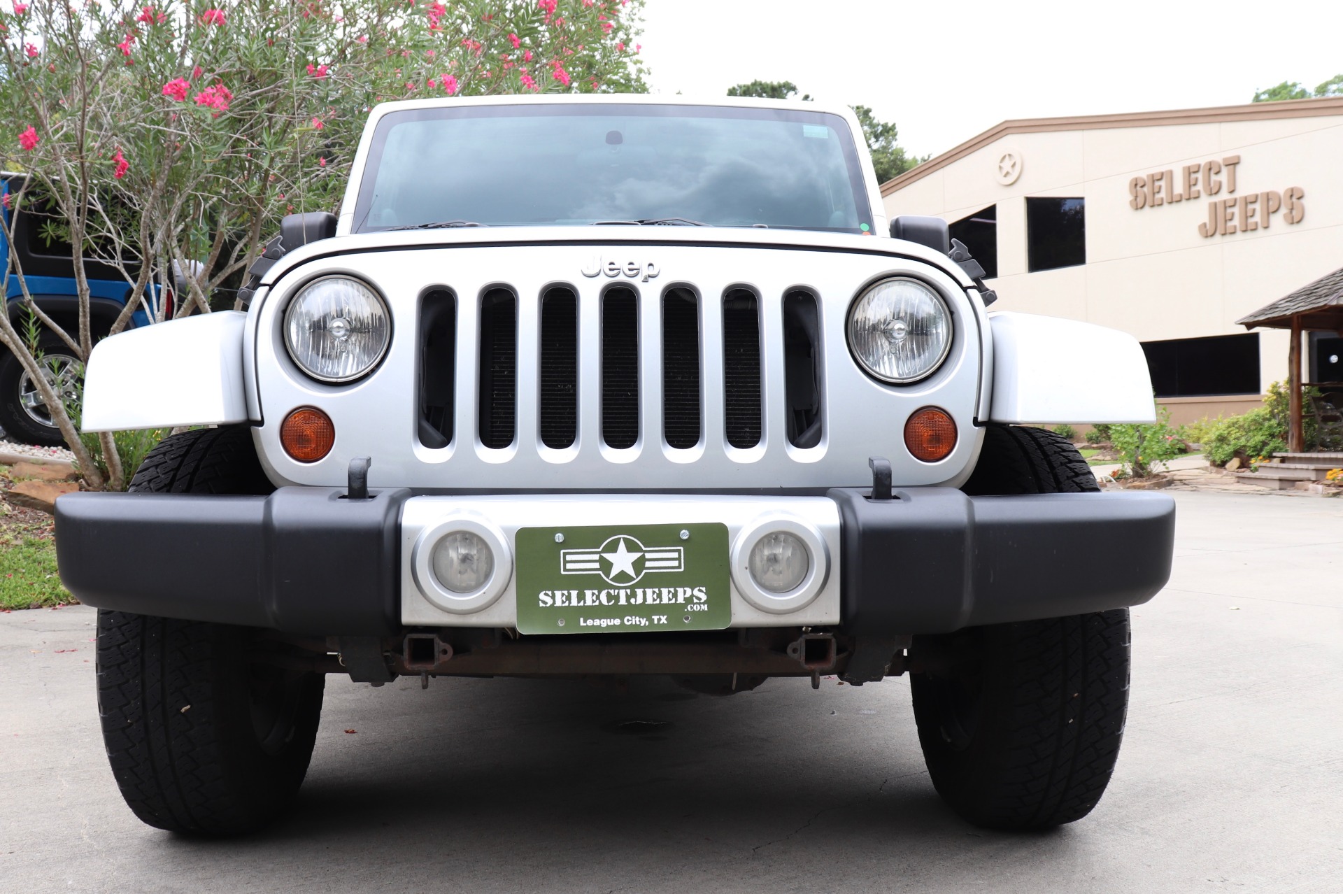 Used-2011-Jeep-Wrangler-Unlimited-4WD-4dr-70th-Anniversary-*Ltd-Avail*