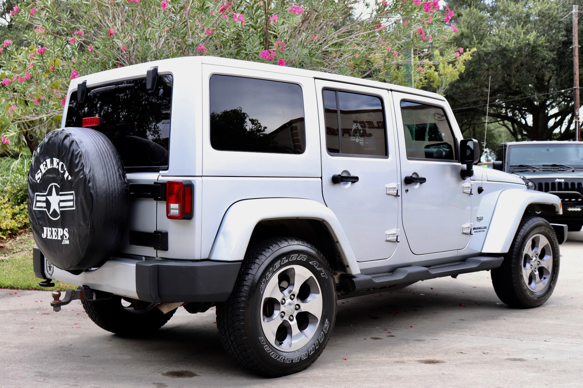 Used-2011-Jeep-Wrangler-Unlimited-4WD-4dr-70th-Anniversary-*Ltd-Avail*