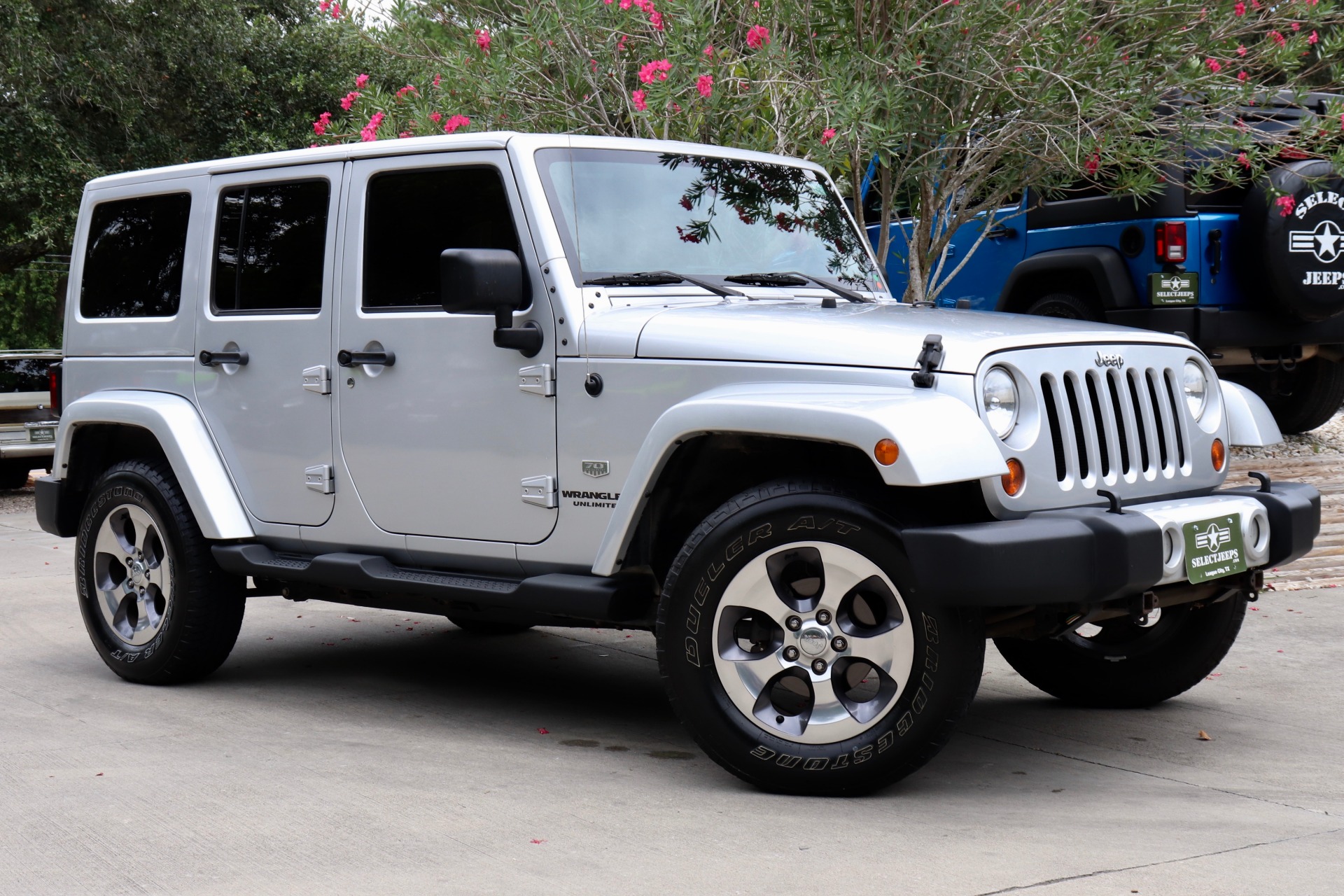 Used-2011-Jeep-Wrangler-Unlimited-4WD-4dr-70th-Anniversary-*Ltd-Avail*