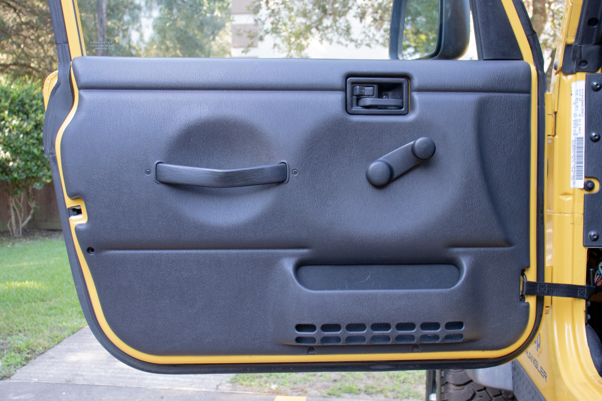 Used-2004-Jeep-Wrangler-2dr-X