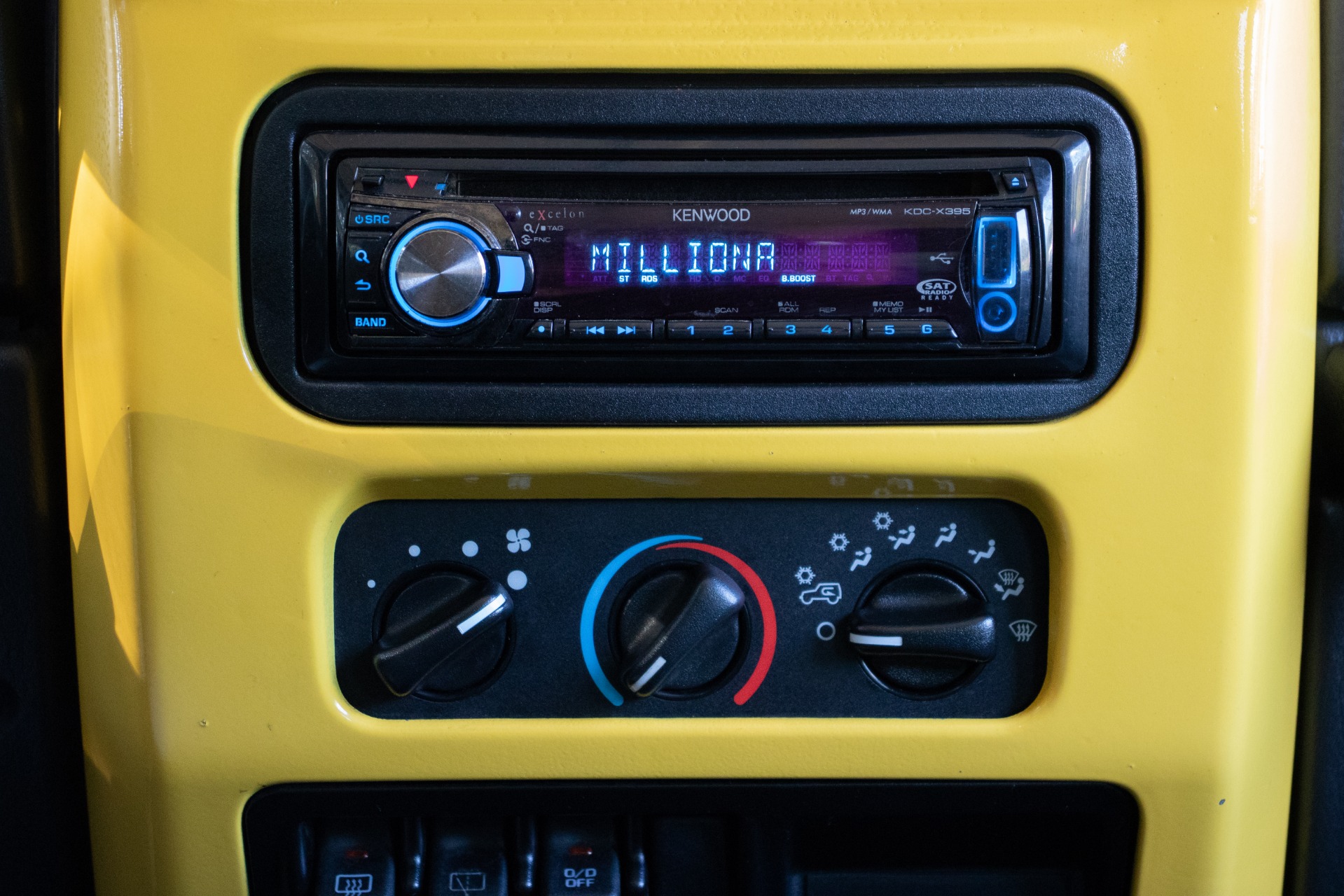 Used-2004-Jeep-Wrangler-2dr-X