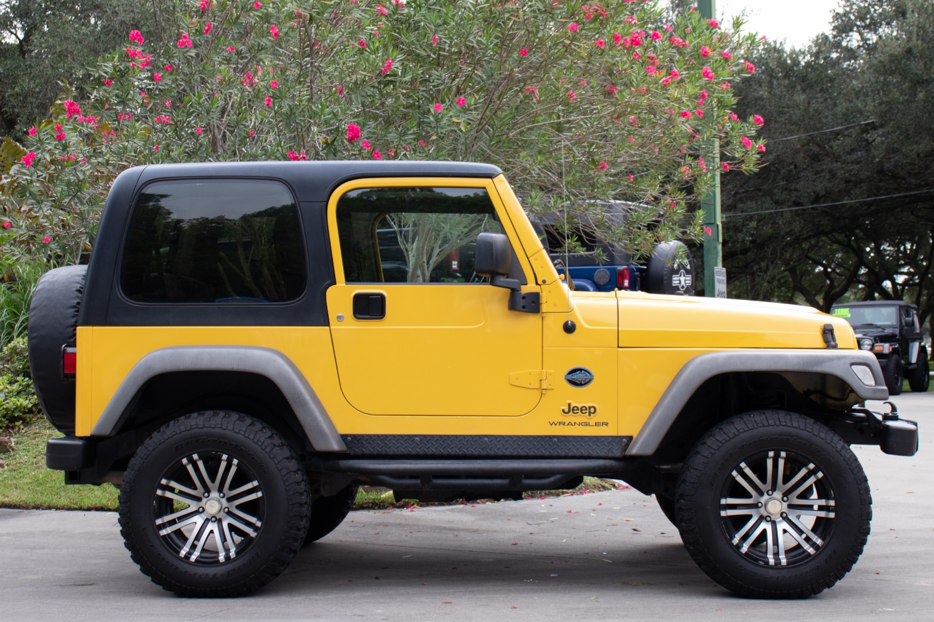 Used-2004-Jeep-Wrangler-2dr-X