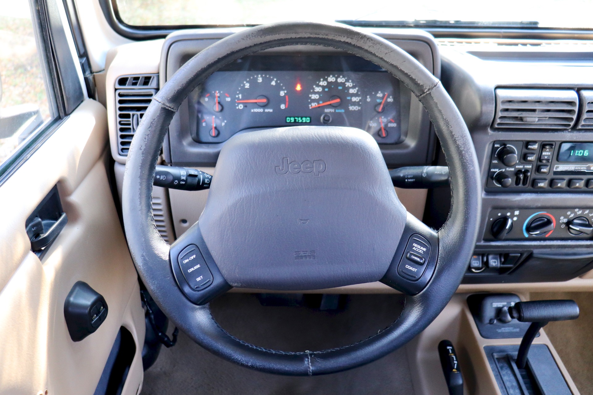 Used-2002-Jeep-Wrangler-2dr-Sport