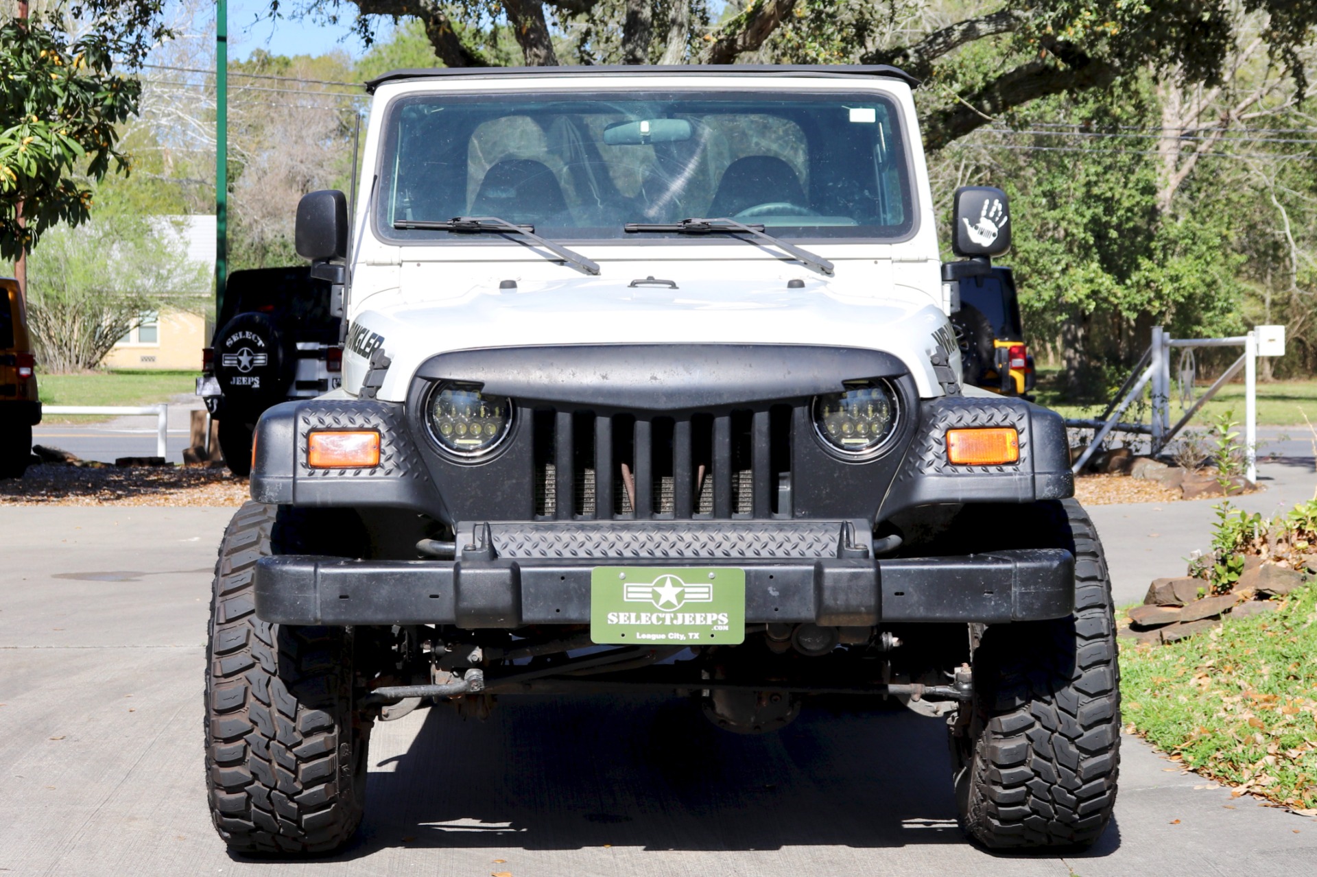 Used-2002-Jeep-Wrangler-2dr-Sport