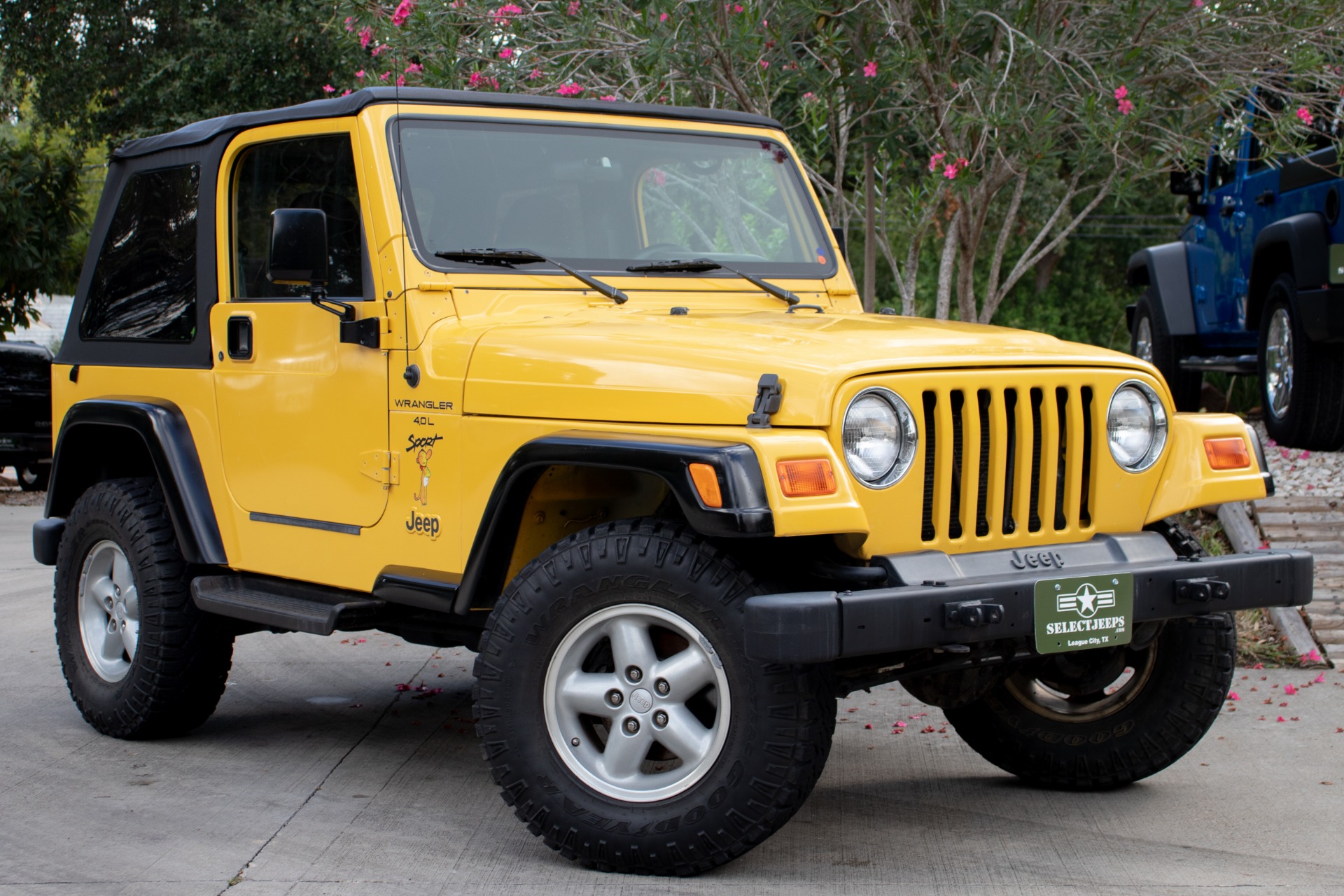 Jeep Wrangler Р¶РµР»С‚С‹Р№