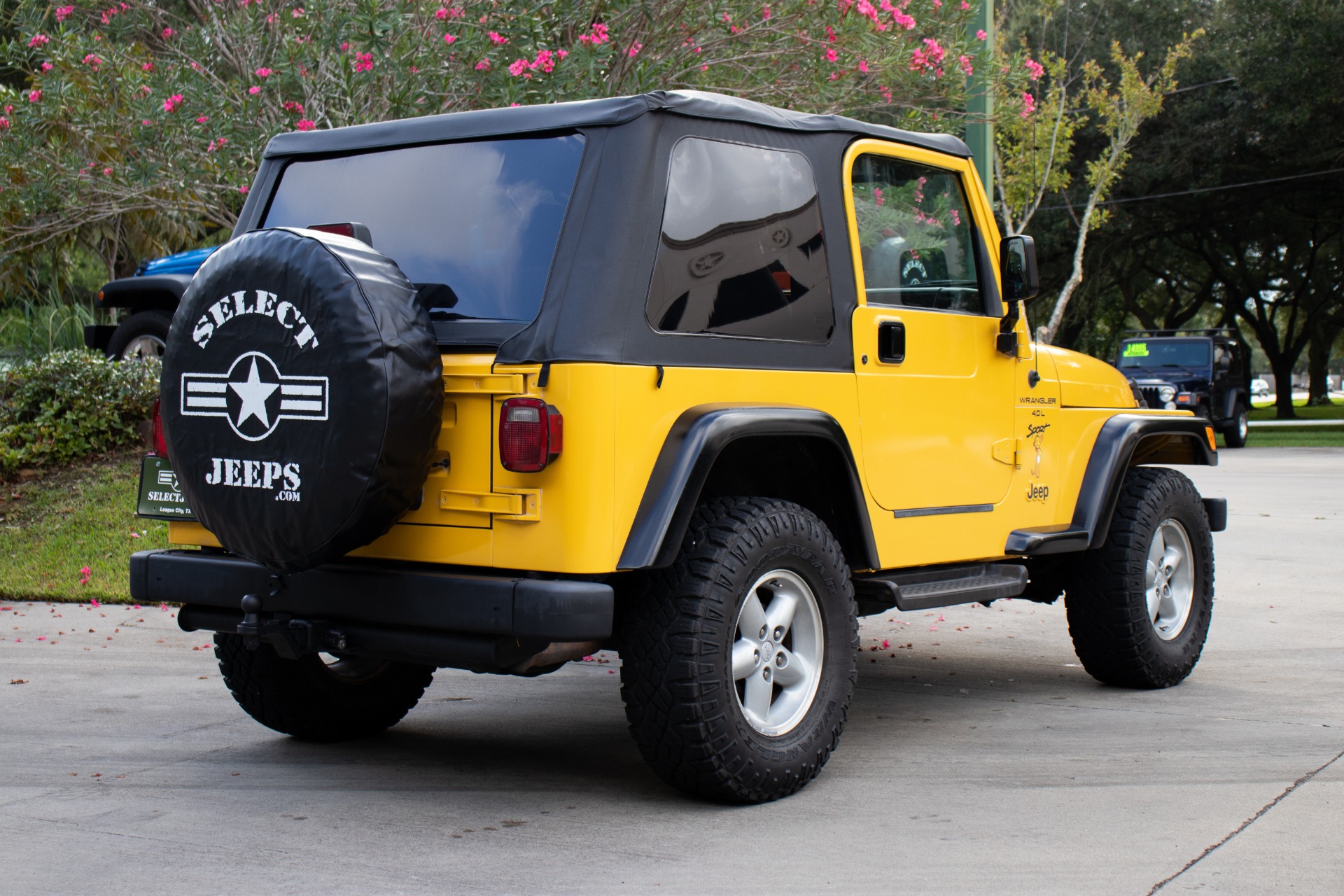 Used-2000-Jeep-Wrangler-2dr-Sport