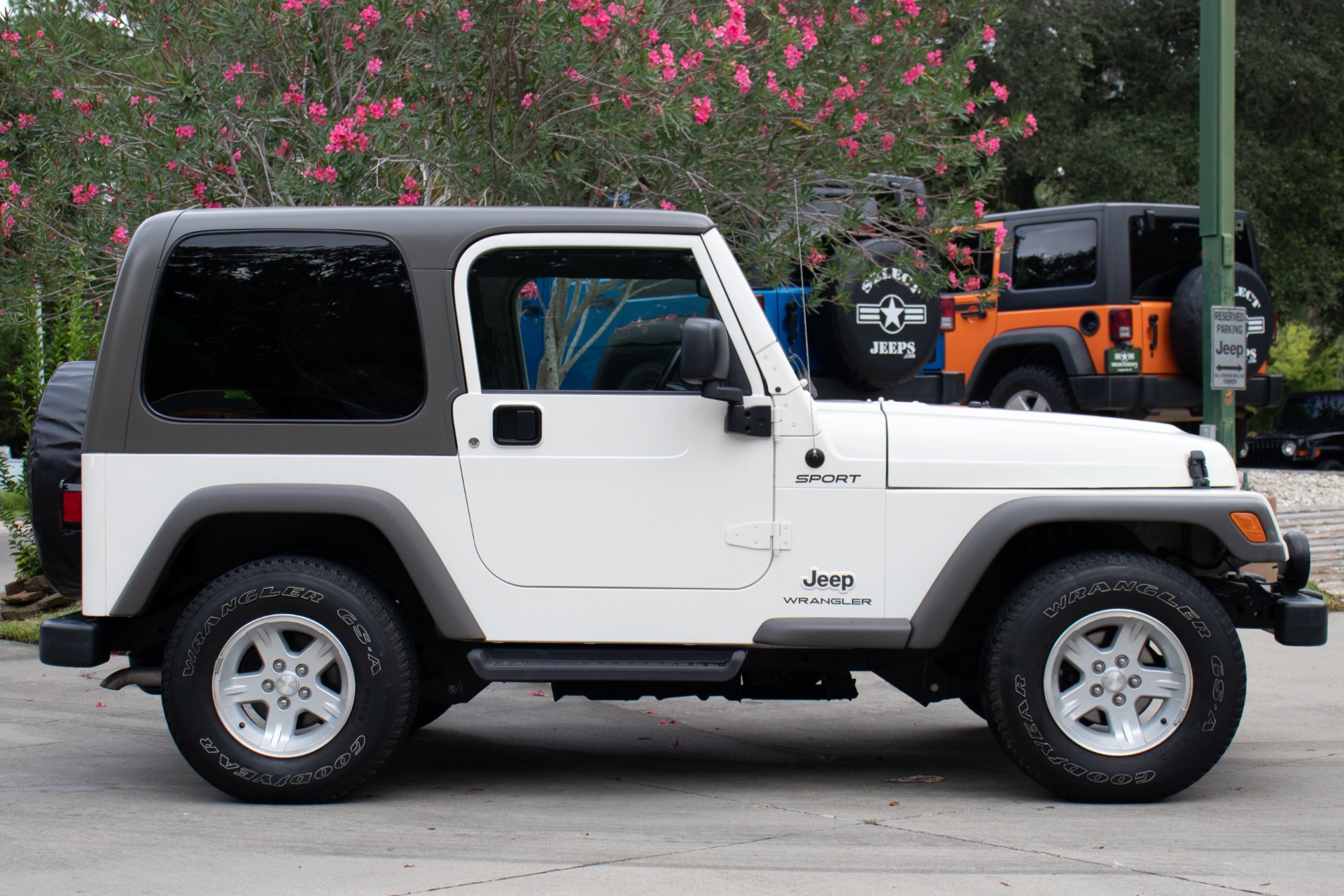 Used-2005-Jeep-Wrangler-2dr-Sport