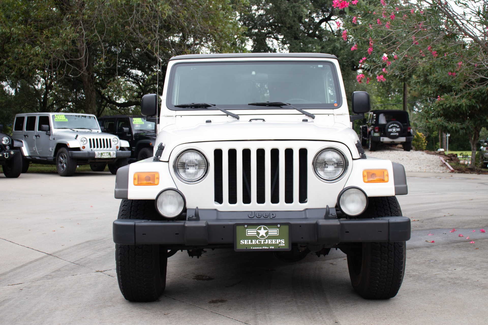 Used-2005-Jeep-Wrangler-2dr-Sport